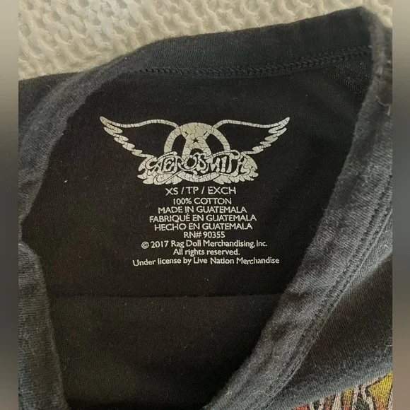 American Eagle Black Aerosmith Graphic Tee - XS - Picture 3 of 4